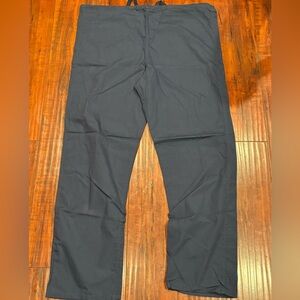 Scrub pants women